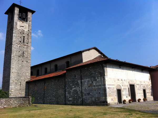 Sesto Calende abbazia San Donato romanico nartece