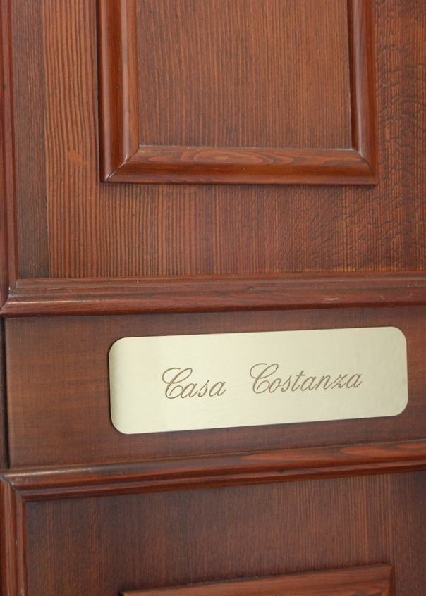 Casa Costanza