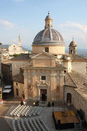 La Chiesa Nuova di Assisi