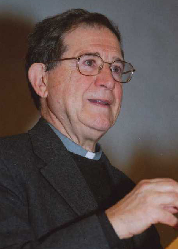 monsignor Fiorenzo Facchini